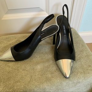 NWOT Chrome & Black Nine West Slingback Pumps